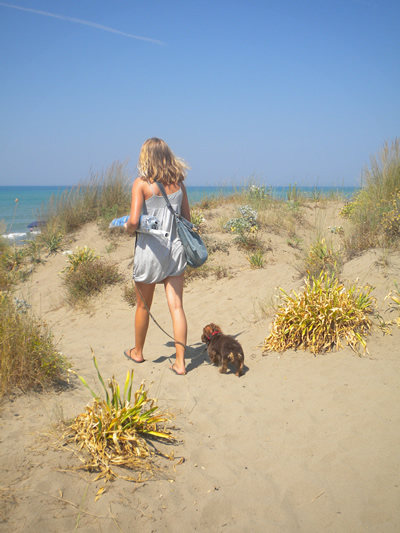 Mädchen am Strand